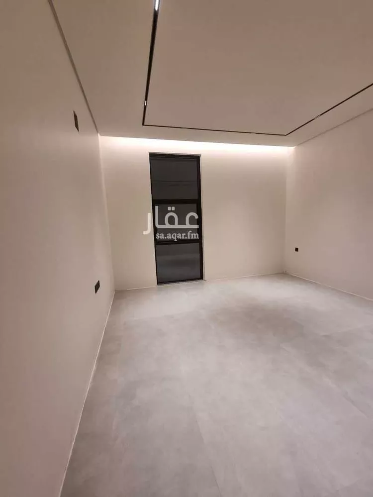 Floor for Sale in Riyadh Al Maizilah 7