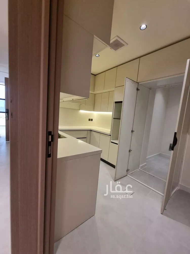 دور للبيع في شارع رقم 254, حي النرجس, مدينة الرياض, منطقة الرياض صورة 4
