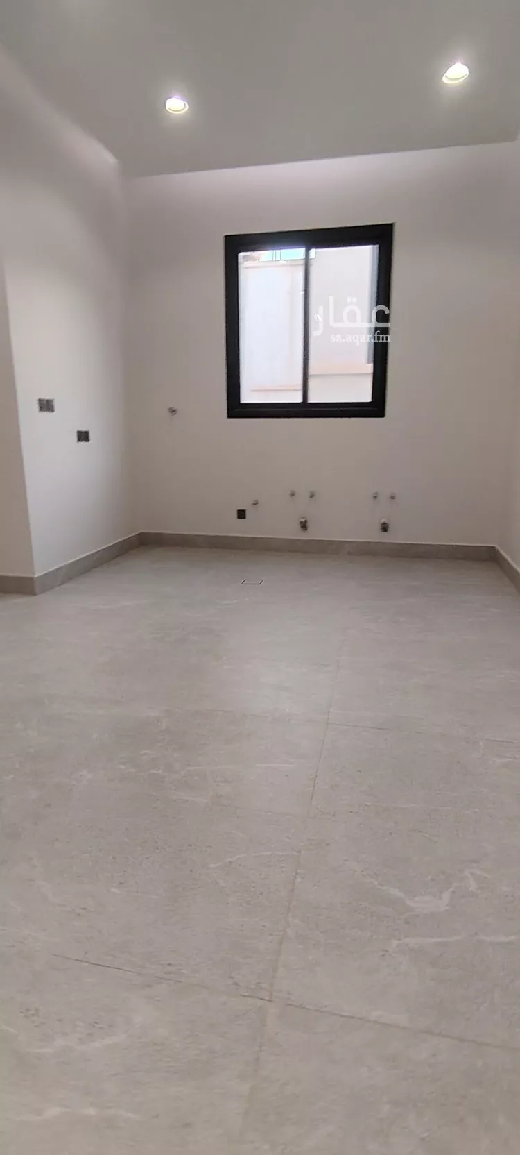Villa for Sale in Riyadh Al Yarmouk 8