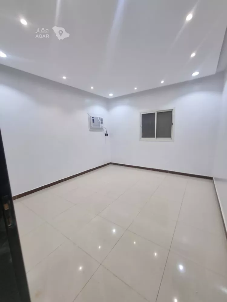 شقة للبيع في شارع احمد بن سعد الاصبهاني, حي الرمال, مدينة الرياض, منطقة الرياض 6