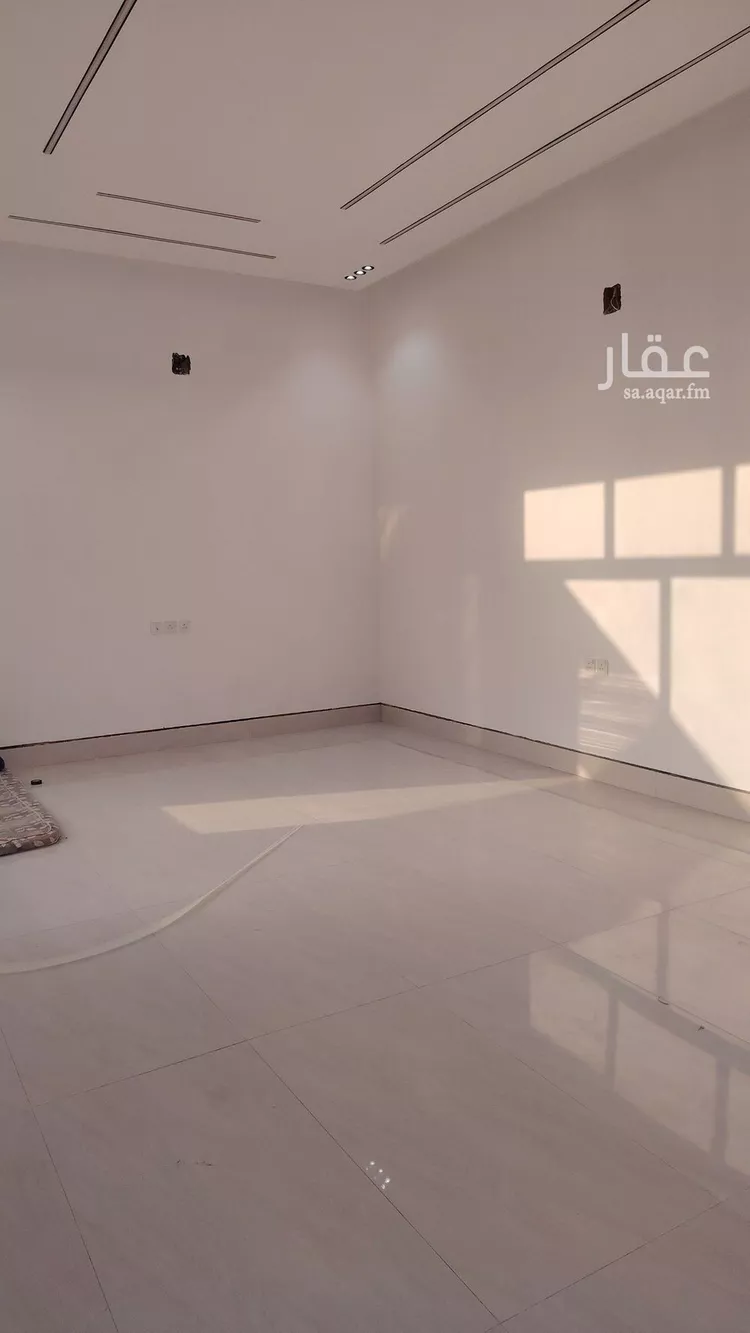 دور للبيع في شارع النظيم, حي النظيم, مدينة الرياض, منطقة الرياض صورة 5
