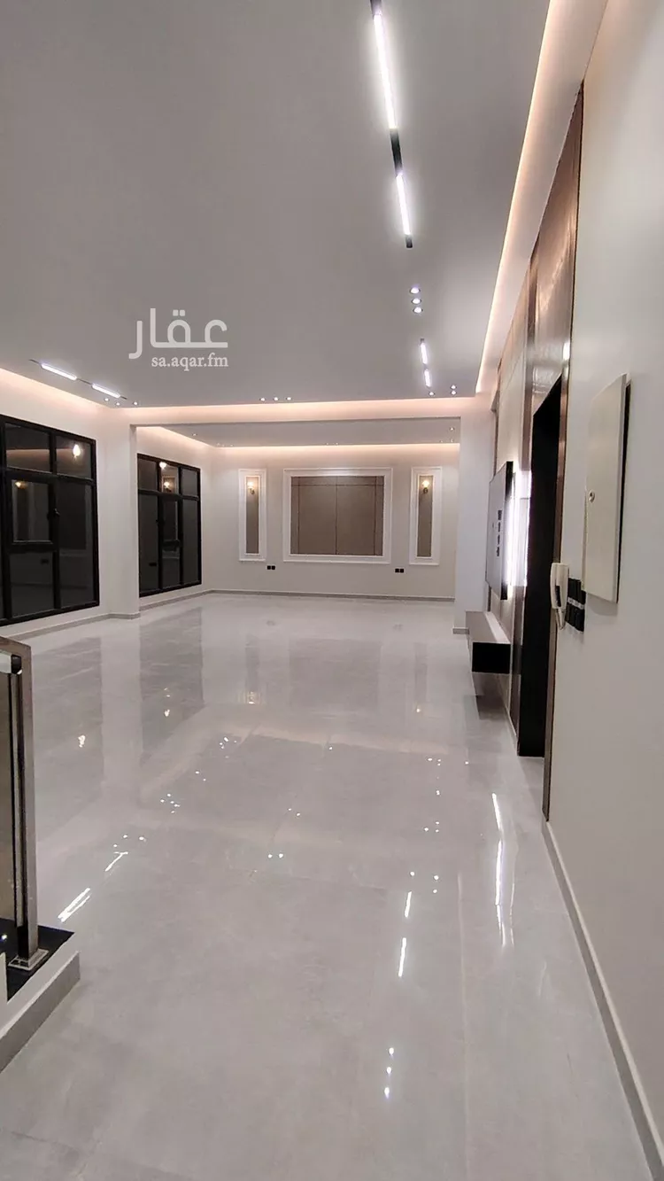 فيلا للبيع في شارع بوابة الشرق, حي الجنادرية, مدينة الرياض, منطقة الرياض 12