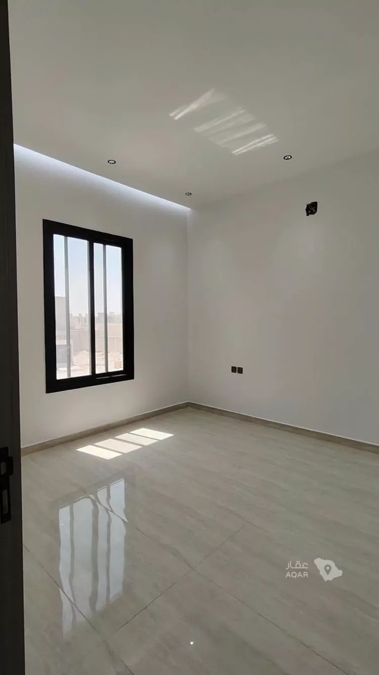 فيلا للإيجار في شارع Al Thoumamah Road, حي الجنادرية, مدينة الرياض, منطقة الرياض صورة 2