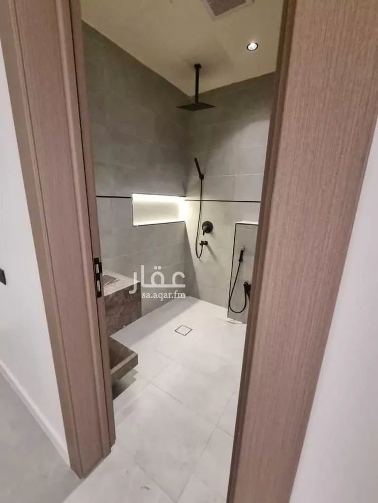 دور للبيع في شارع رقم 454, حي النرجس, مدينة الرياض, منطقة الرياض صورة 3