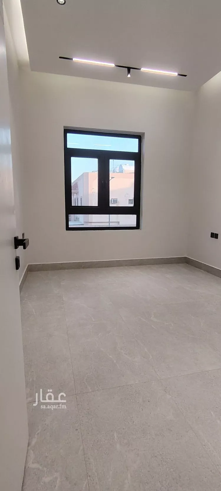 Villa for Sale in Riyadh Al Yarmouk 7