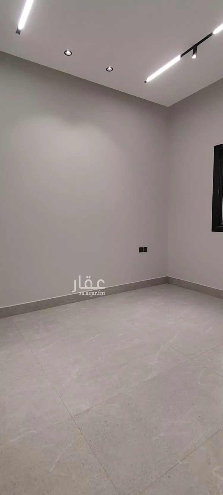 Villa for Sale in Riyadh Al Yarmouk 19