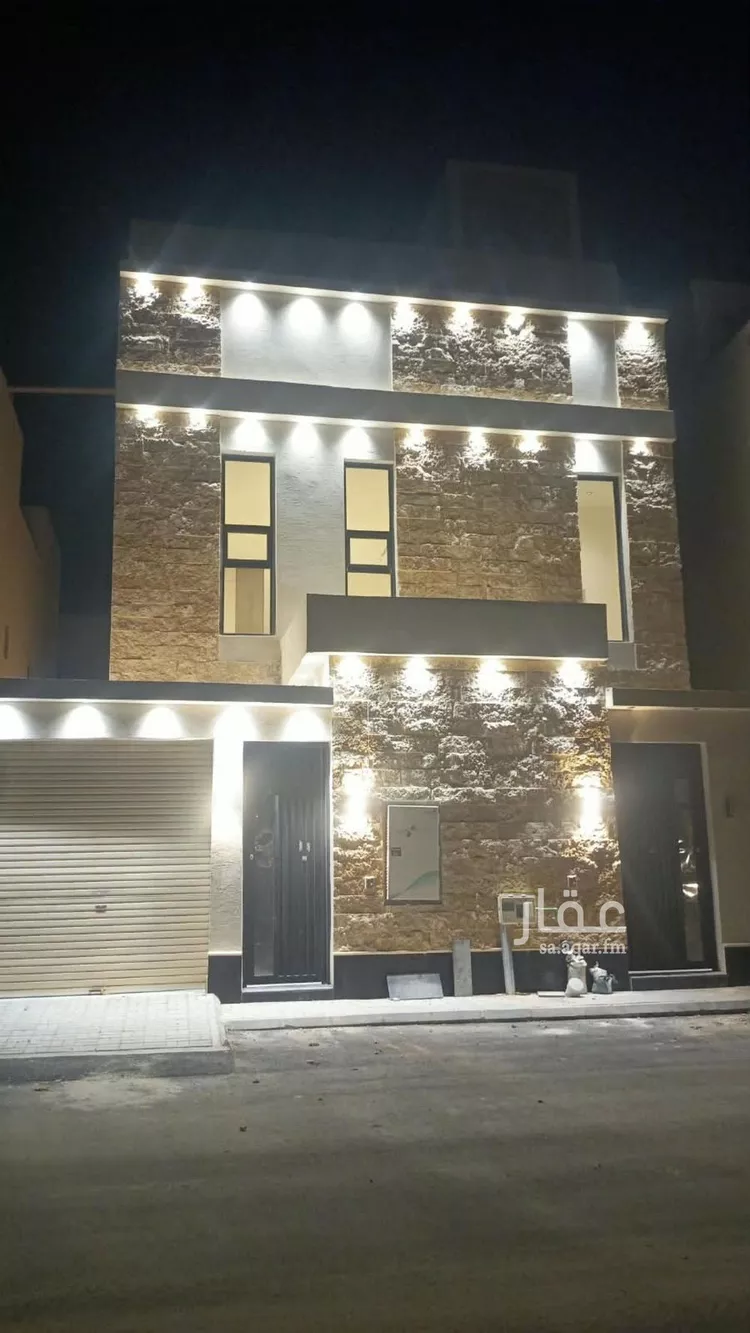 فيلا للإيجار في شارع 2065, حي الجنادرية, مدينة الرياض, منطقة الرياض 8