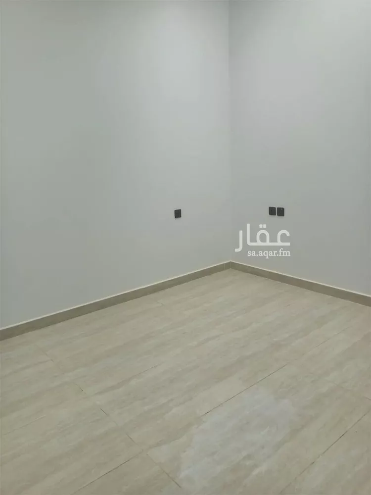 فيلا للإيجار في شارع 2065, حي الجنادرية, مدينة الرياض, منطقة الرياض 14