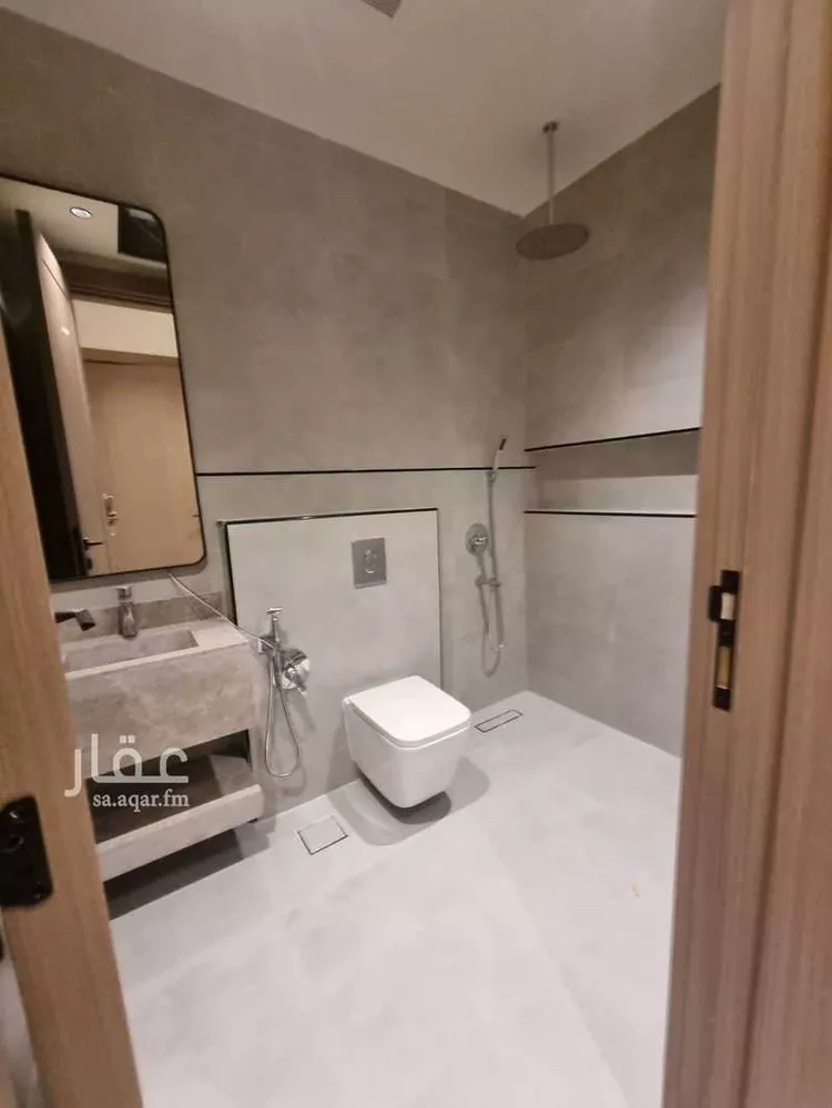 دور للبيع في شارع المعيزلية, حي المعيزيلة, مدينة الرياض, منطقة الرياض صورة 3