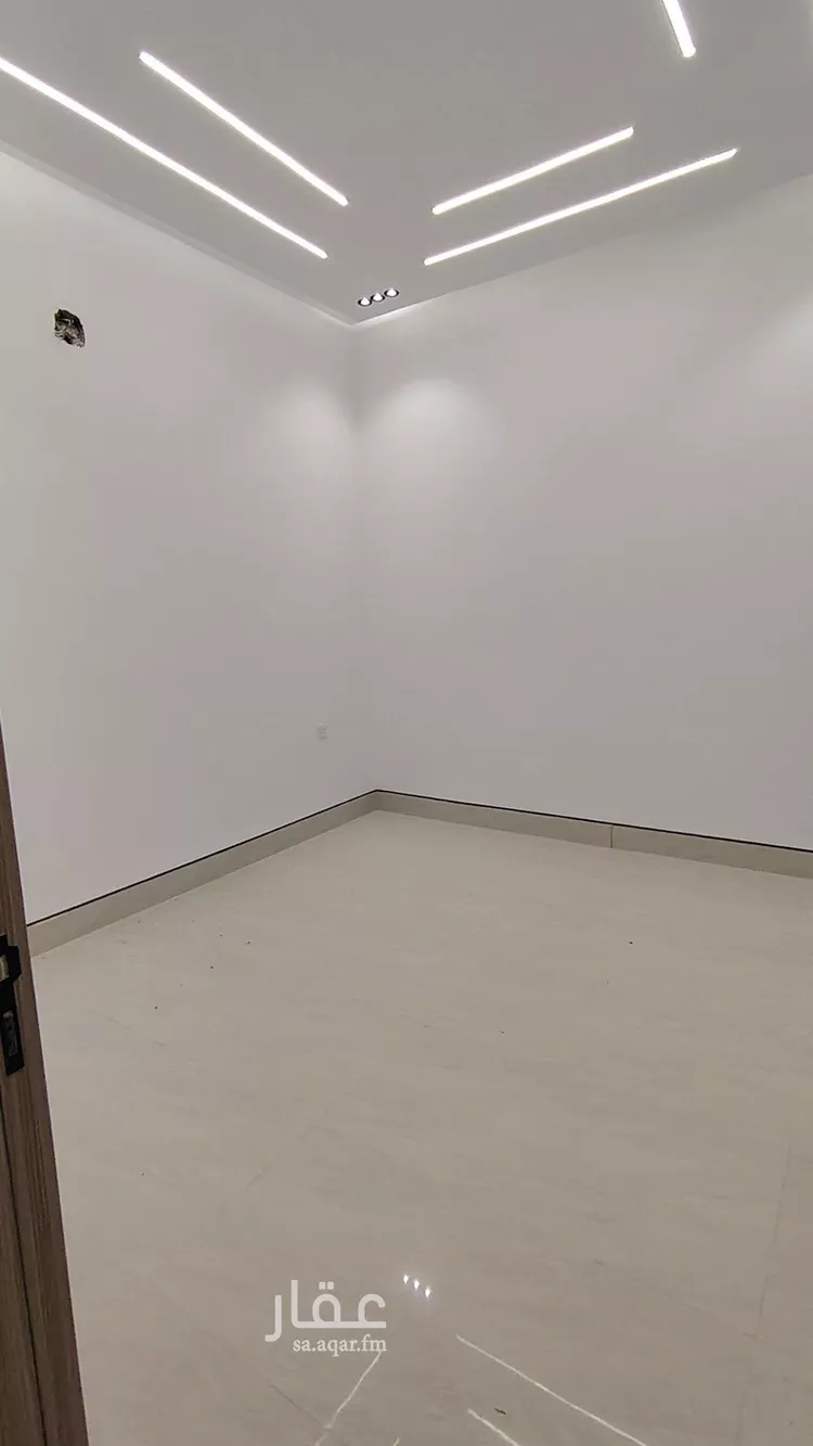 دور للبيع في شارع النظيم, حي النظيم, مدينة الرياض, منطقة الرياض صورة 2