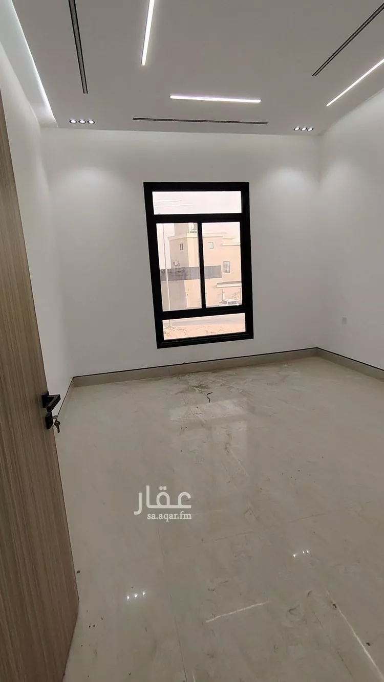 دور للبيع في شارع االنظيم, حي النظيم, مدينة الرياض, منطقة الرياض صورة 3