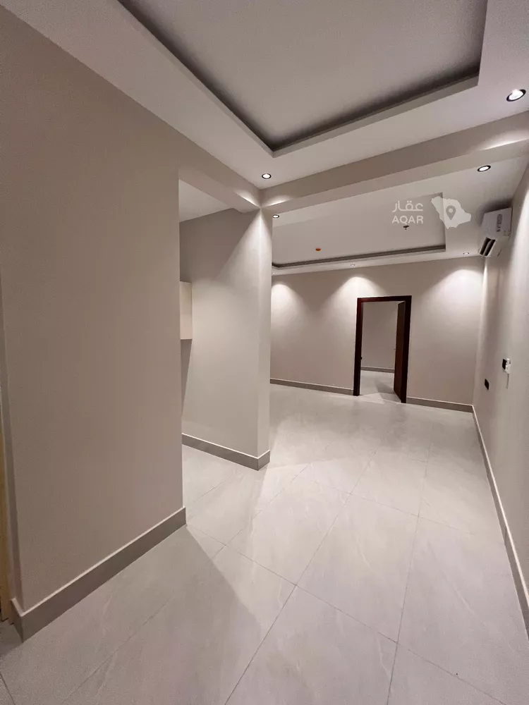 عمارة للبيع في شارع العطايا, حي الجنادرية, مدينة الرياض, منطقة الرياض 11