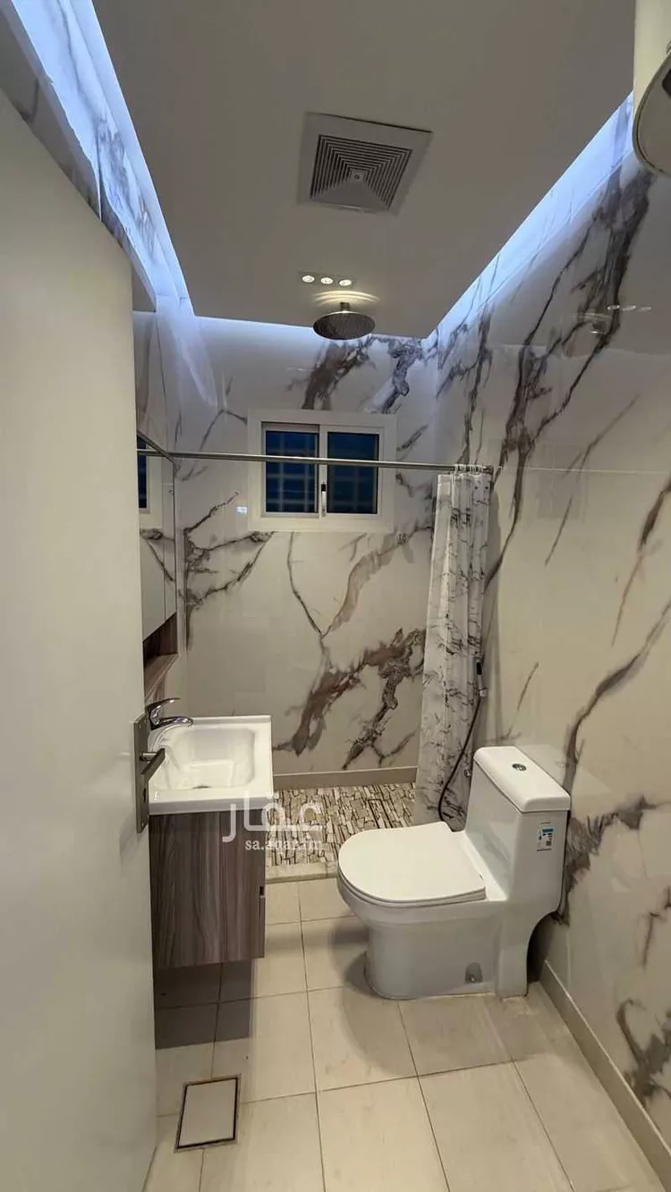 شقة للإيجار في طريق الملك عبد الله ، حي أم العراد ، الطائف ، الطائف