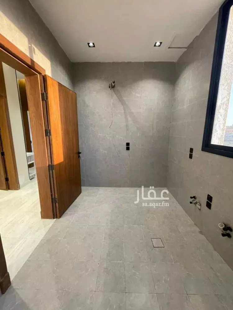 شقة للبيع في شارع شارع أبو بكر الصديق, حي الرحاب 1, مدينة جازان, منطقة جازان 18