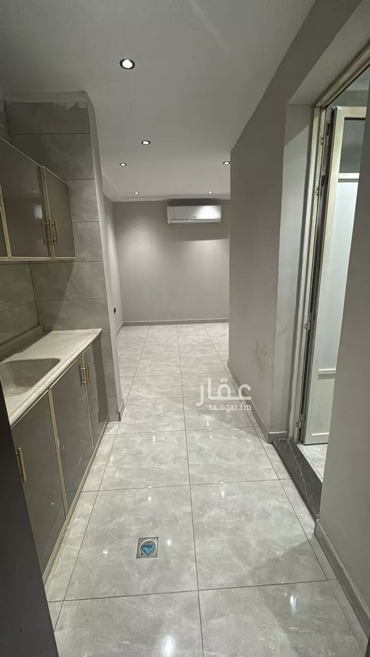 شقة للإيجار في شارع القليب, حي الضباب, مدينة الدمام, المنطقة الشرقية صورة 2