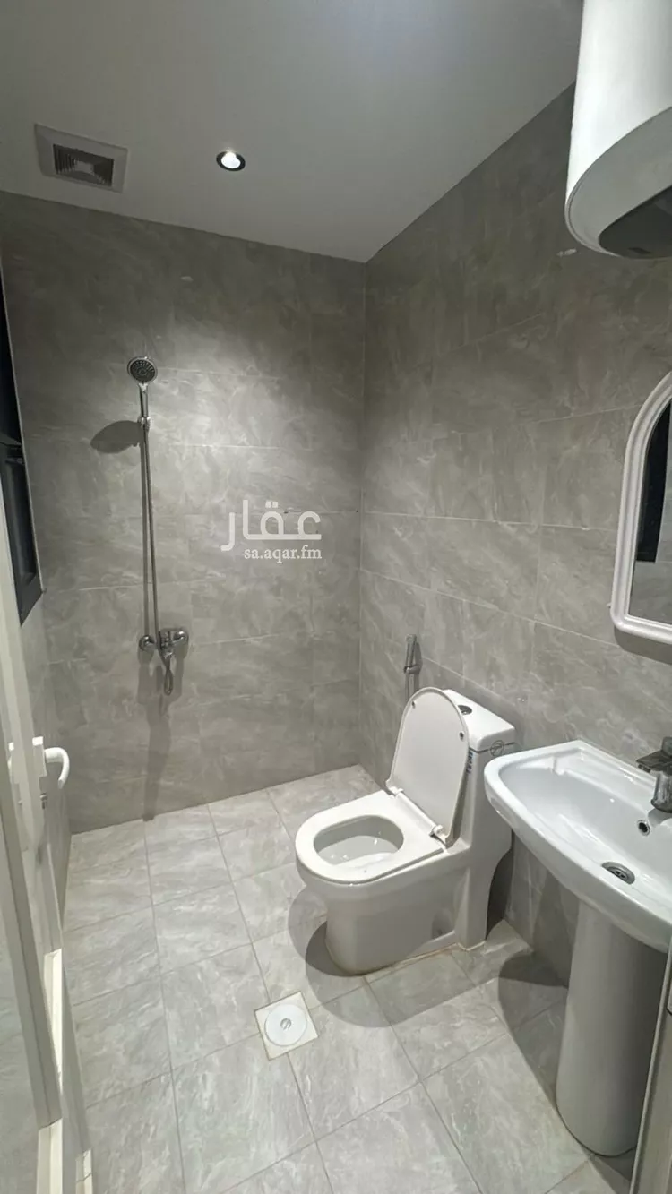 شقة للإيجار في شارع القليب, حي الضباب, مدينة الدمام, المنطقة الشرقية صورة 5