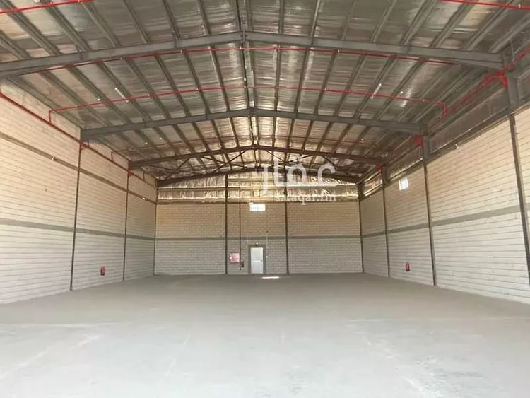 Warehouse for Rent in Jeddah Al Wadi صورة 4