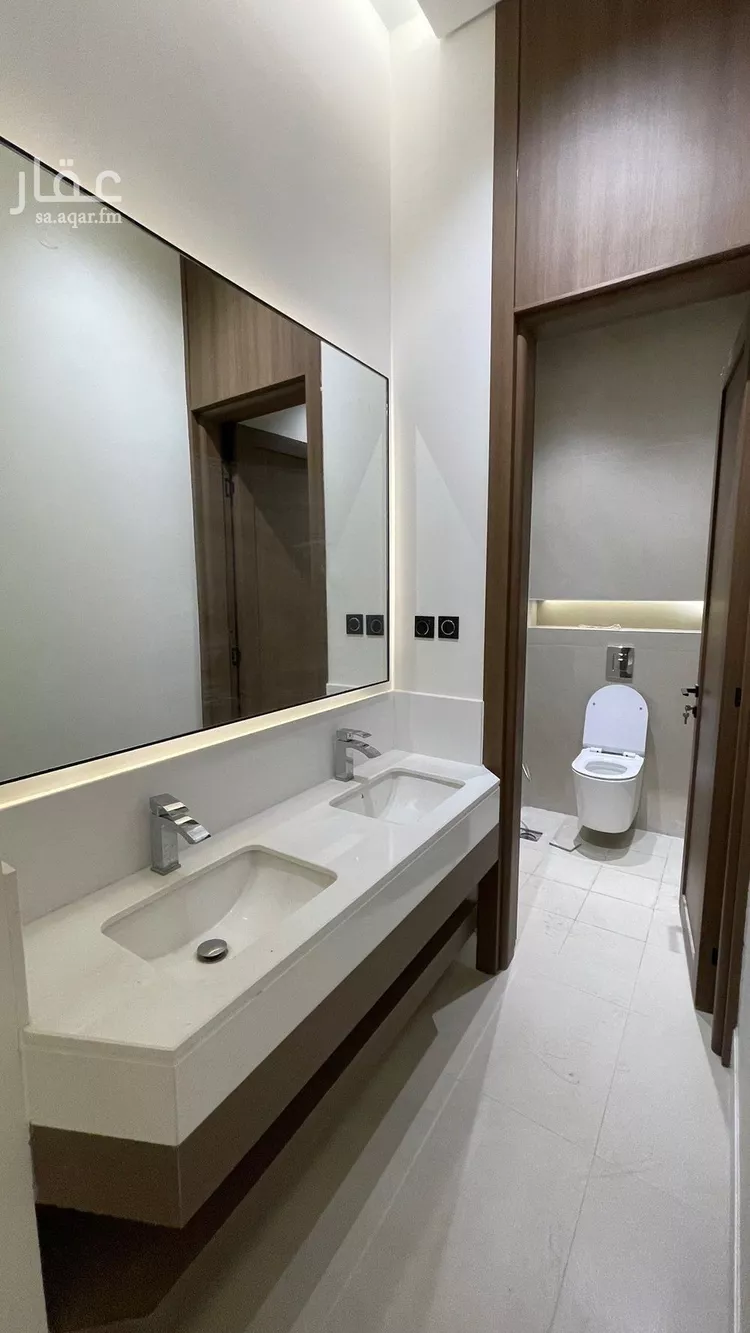 فيلا للبيع في شارع الخادم, حي المهدية, مدينة الرياض, منطقة الرياض صورة 5