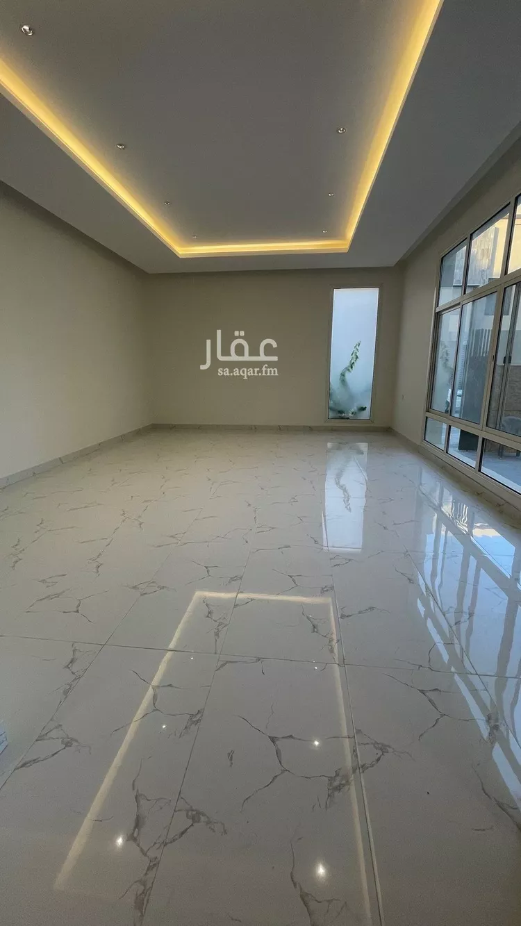 فيلا للبيع في شارع عبدالقادر بن عبدالوارث, حي المهدية, مدينة الرياض, منطقة الرياض صورة 3