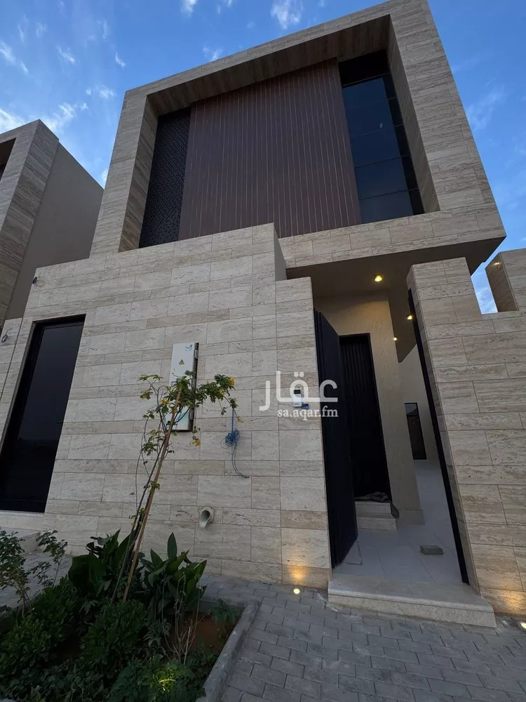 Villa for Sale in Riyadh Al Mahdiyah صورة 3