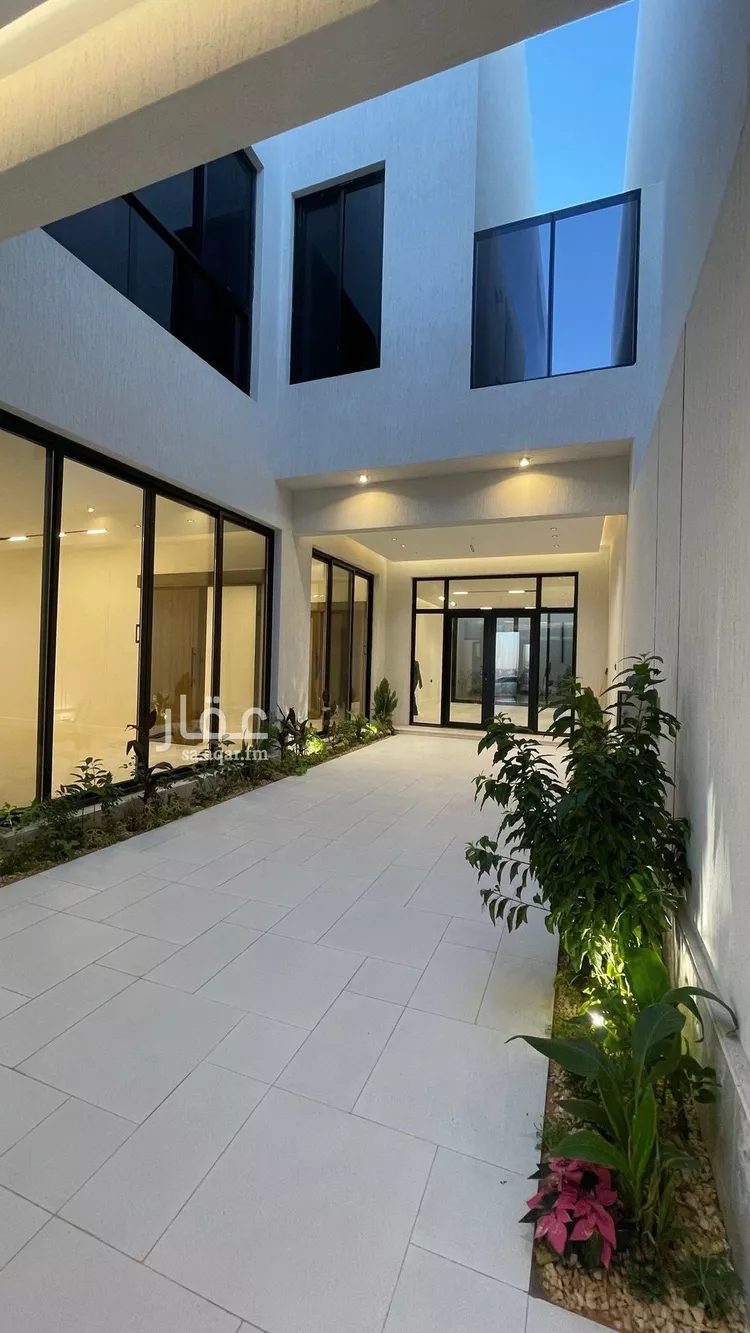 فيلا للبيع في شارع الخادم, حي المهدية, مدينة الرياض, منطقة الرياض صورة 2