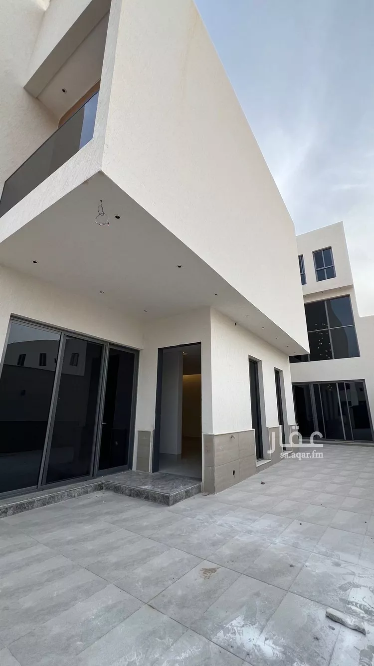 فيلا للبيع في شارع السيل, حي المهدية, مدينة الرياض, منطقة الرياض صورة 2