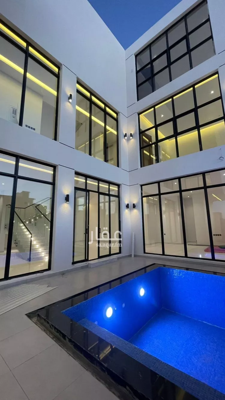 فيلا للبيع في شارع ابن صدقة الغرافي, حي المهدية, مدينة الرياض, منطقة الرياض صورة 2