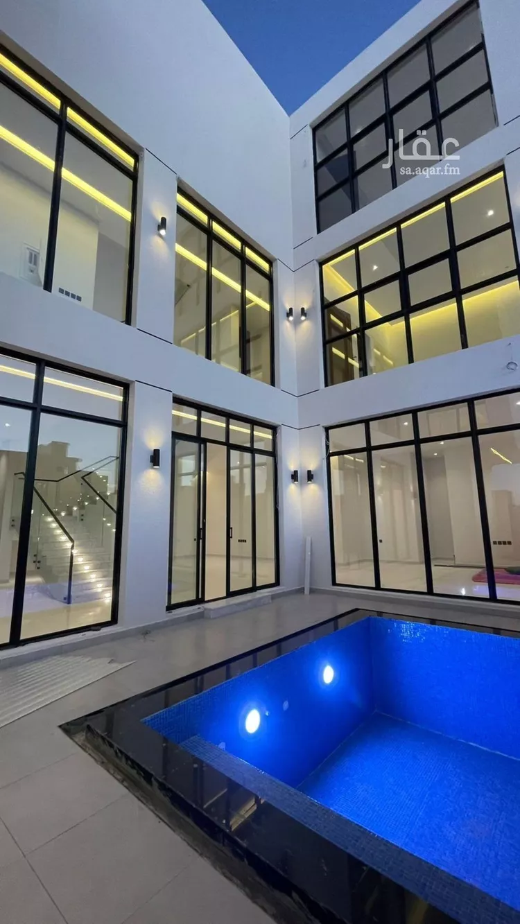 فيلا للبيع في شارع ابن صدقة الغرافي, حي المهدية, مدينة الرياض, منطقة الرياض صورة 3