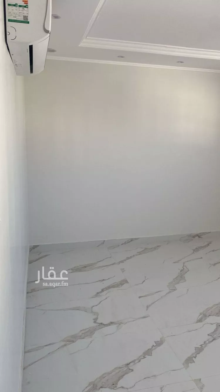 فيلا للإيجار في شارع خفاف التميمي, حي الحمراء, مدينة الرياض, منطقة الرياض صورة 2