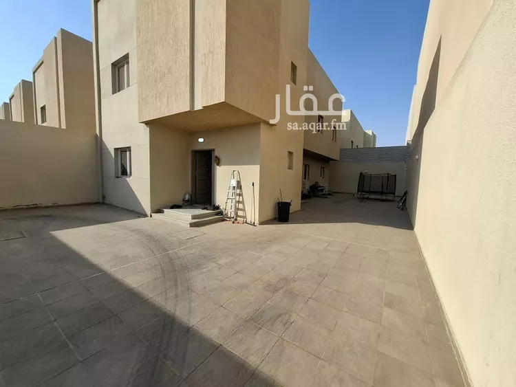 فيلا للبيع في شارع عثمان الرويني, حي الجنادرية, مدينة الرياض, منطقة الرياض صورة 2