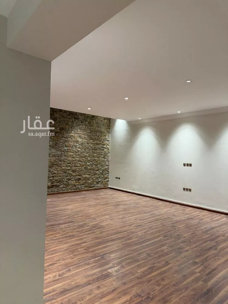 فيلا للإيجار في شارع علي أبي العلي, حي عرقة, مدينة الرياض, منطقة الرياض 8