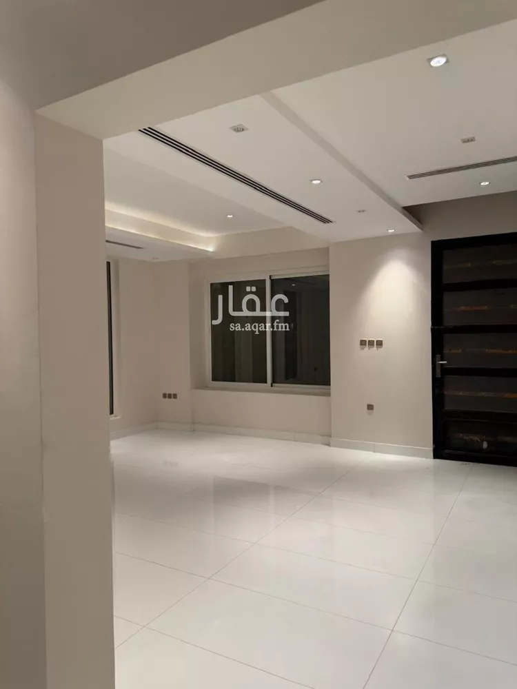 فيلا للإيجار في شارع علي أبي العلي, حي عرقة, مدينة الرياض, منطقة الرياض