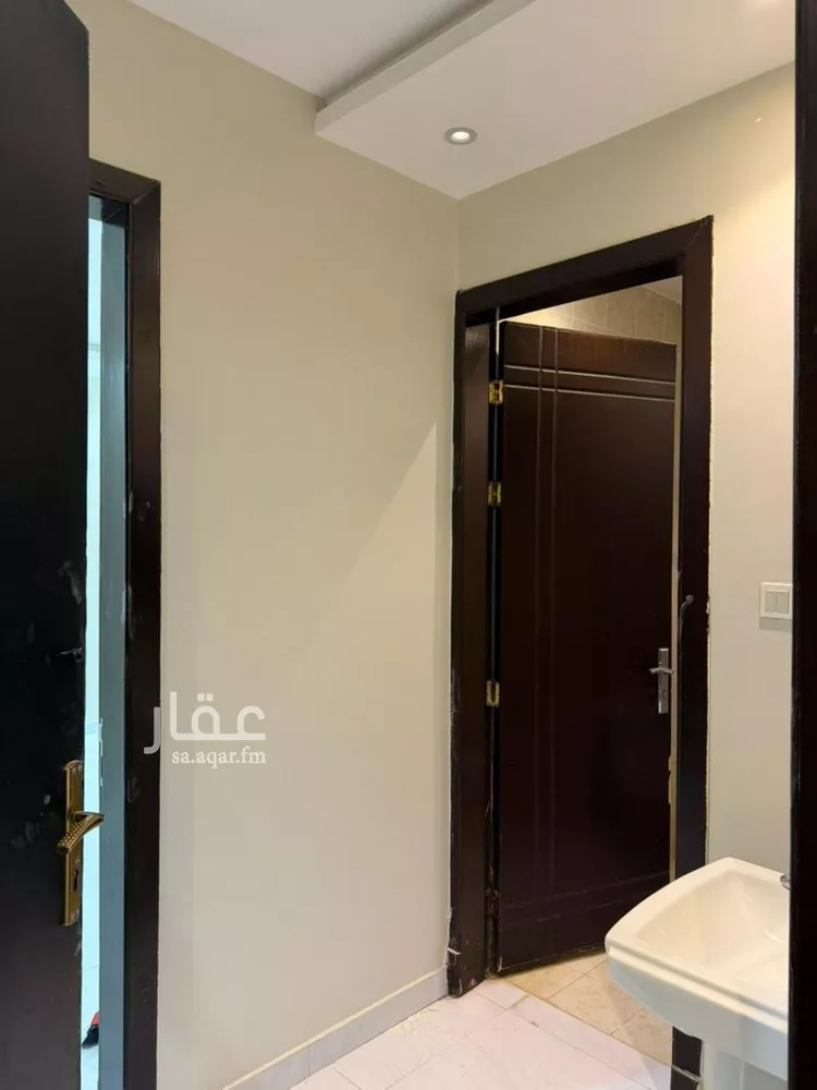 Floor for Rent in Riyadh Al Qadisiyah صورة 4