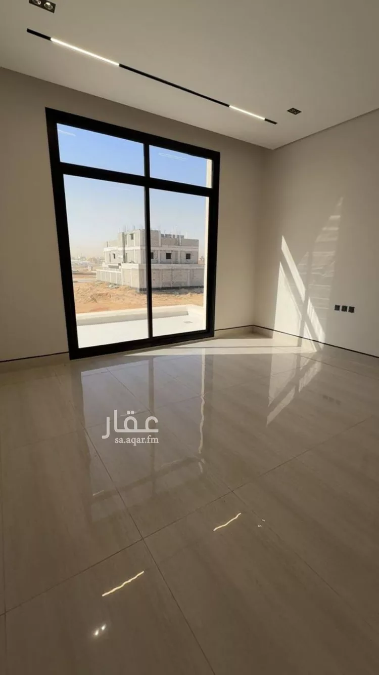 فيلا للبيع في شارع رقم 298, حي النظيم, مدينة الرياض, منطقة الرياض 17