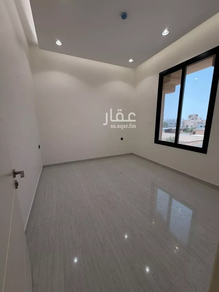 شقة للإيجار في شارع طبرجل, حي ظهرة لبن, مدينة الرياض, منطقة الرياض 6