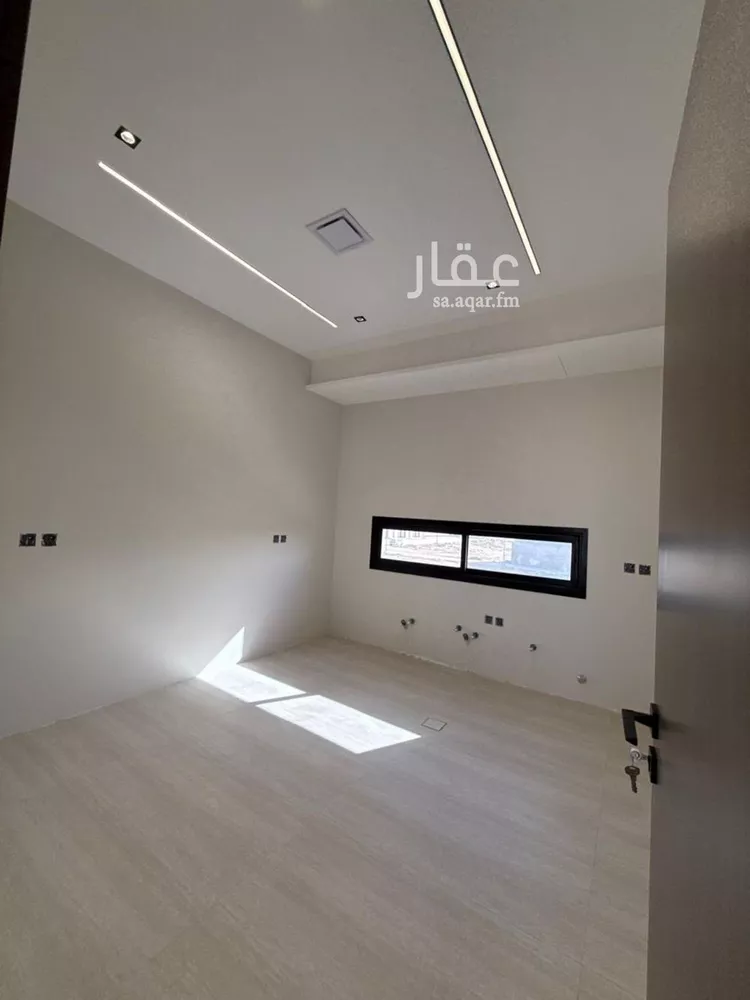 فيلا للبيع في شارع رقم 298, حي النظيم, مدينة الرياض, منطقة الرياض صورة 3