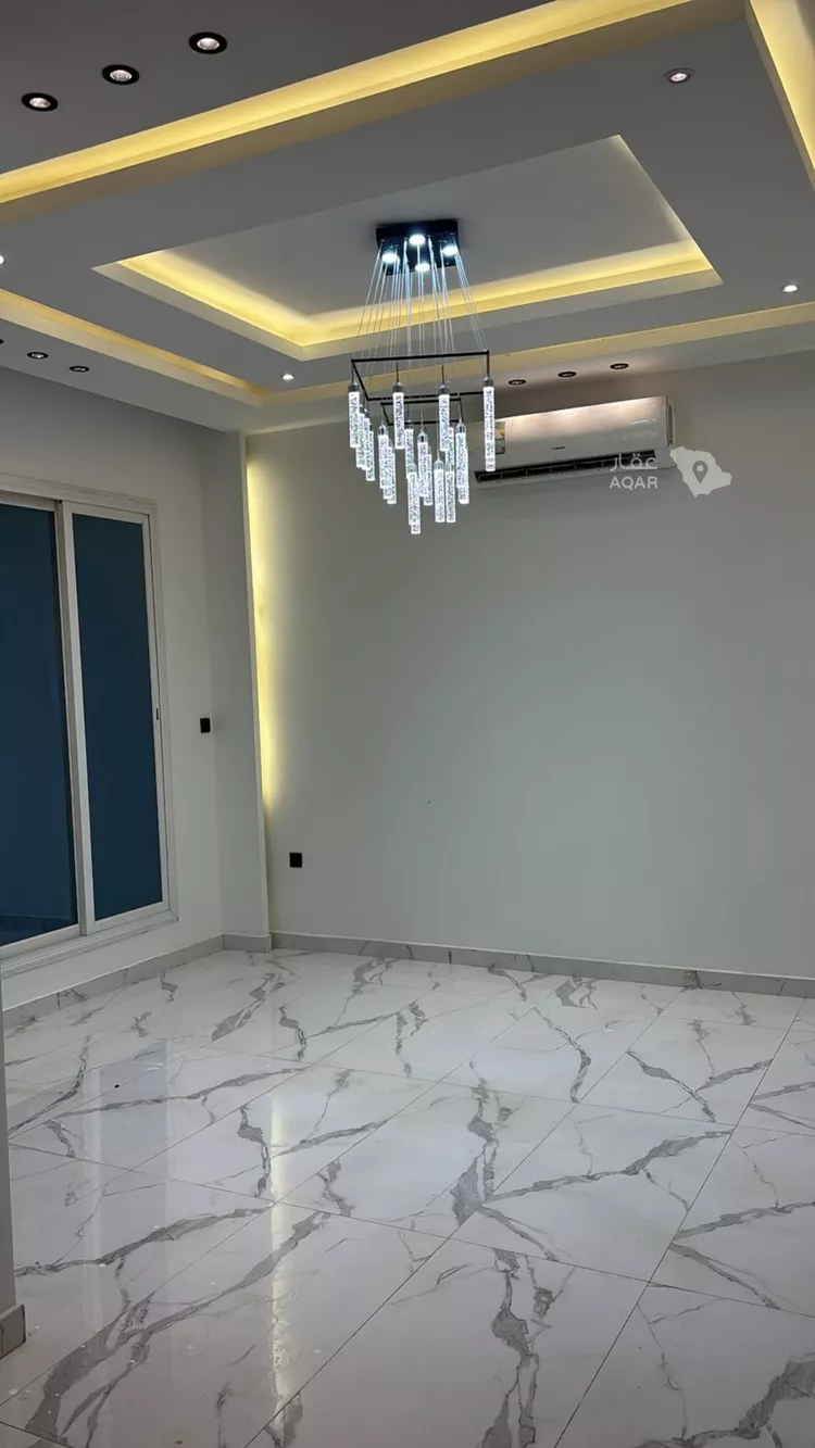 Floor for Rent in Riyadh Al Arid 9