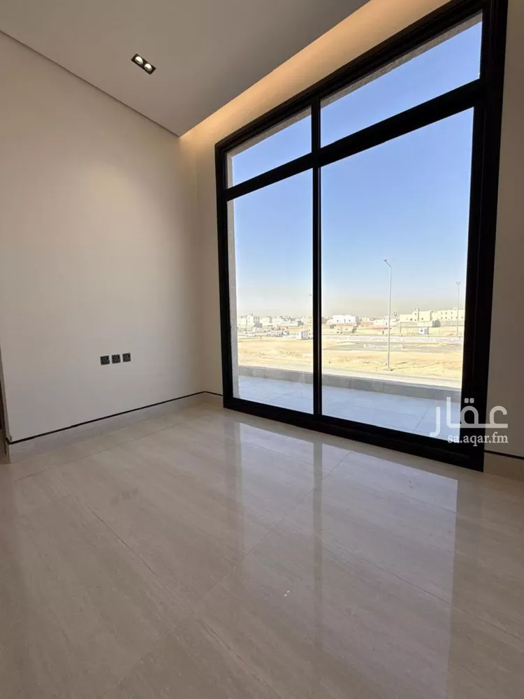 فيلا للبيع في شارع رقم 298, حي النظيم, مدينة الرياض, منطقة الرياض 9