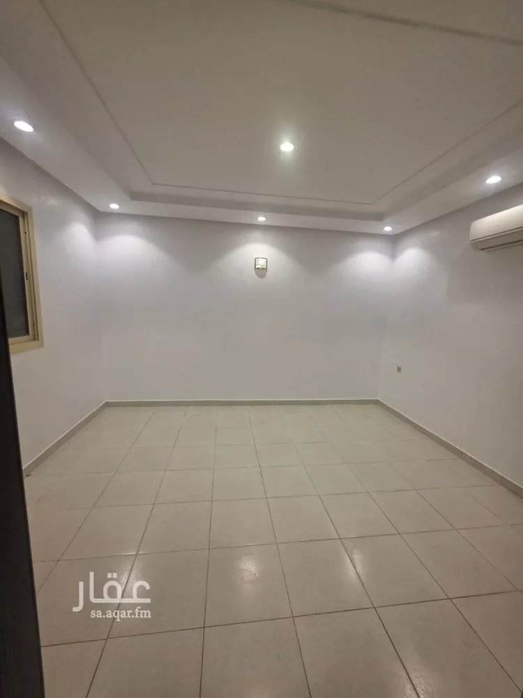 Floor for Rent in Riyadh Al Yasmin 7