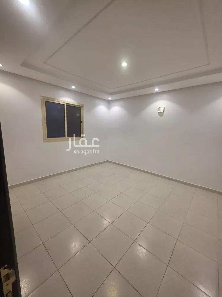 Floor for Rent in Riyadh Al Yasmin 14
