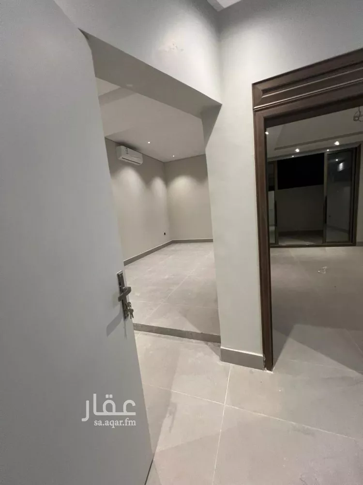 شقة للإيجار في شارع الحصير, حي الملقا, مدينة الرياض, منطقة الرياض