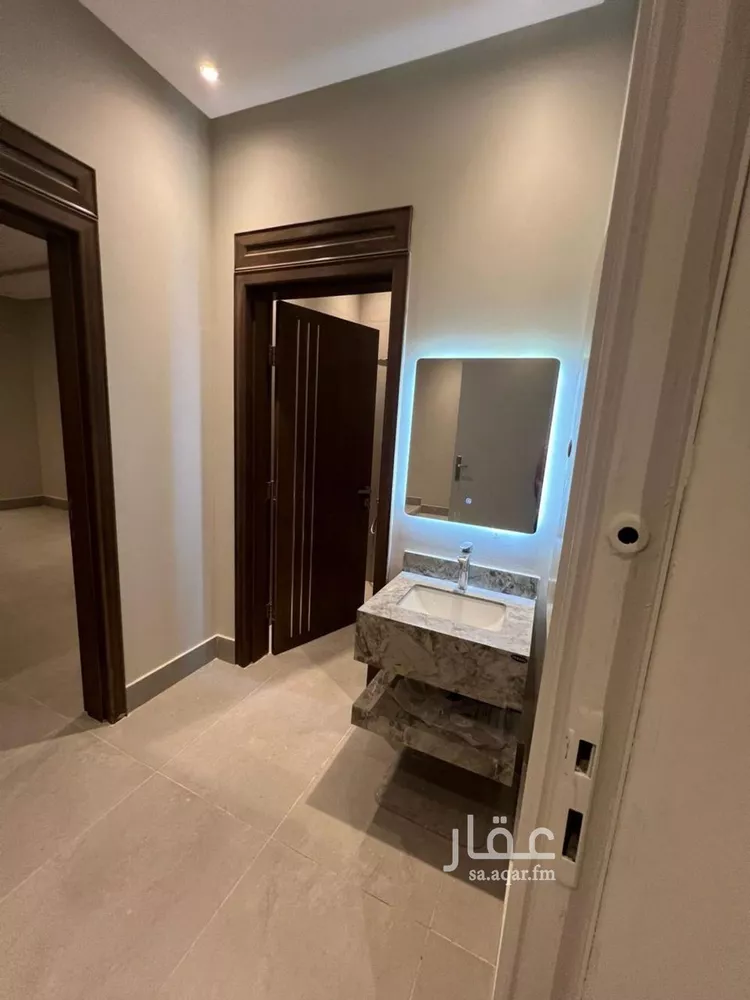 شقة للإيجار في شارع الحصير, حي الملقا, مدينة الرياض, منطقة الرياض صورة 5