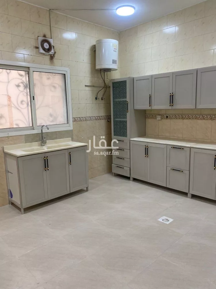 دور للإيجار في شارع محضرة, حي الوادي, مدينة الرياض, منطقة الرياض صورة 4