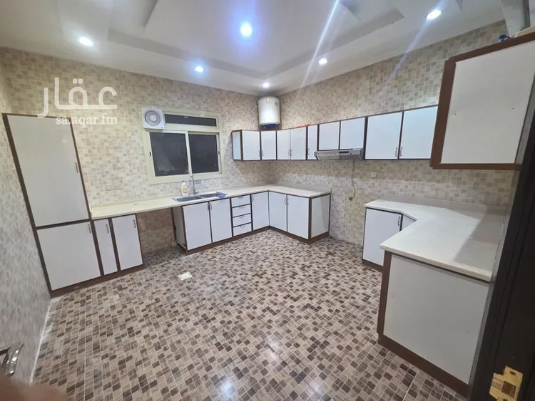 Floor for Rent in Riyadh Al Yasmin