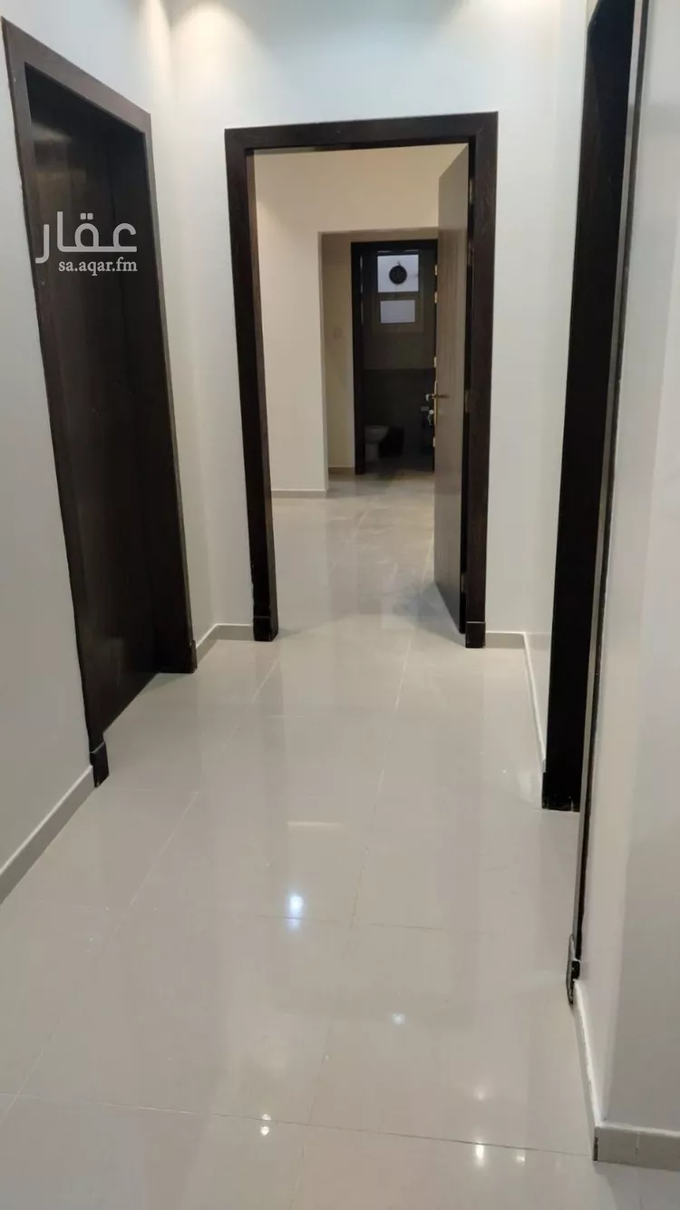 شقة للإيجار في شارع الأمير عبدالله بن سعود بن عبدالله صنيت, حي الصحافة, مدينة الرياض, منطقة الرياض صورة 3