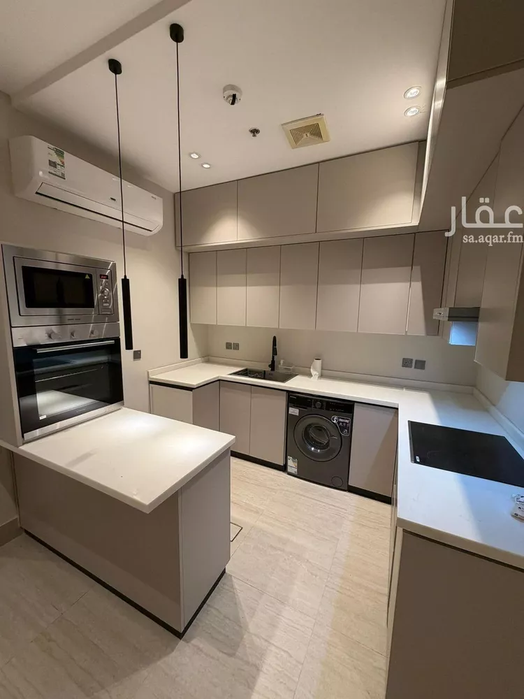 شقة للإيجار في شارع مدائن صالح, حي الحمراء, مدينة الخبر, المنطقة الشرقية