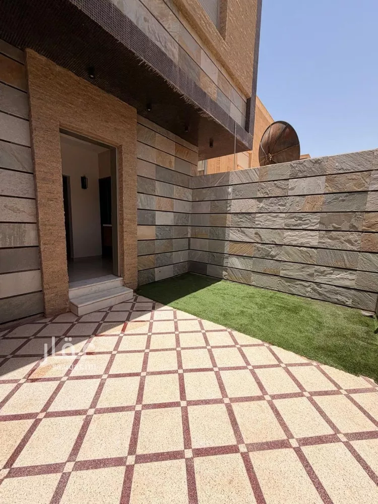 Floor for Rent in Riyadh Al Yasmin