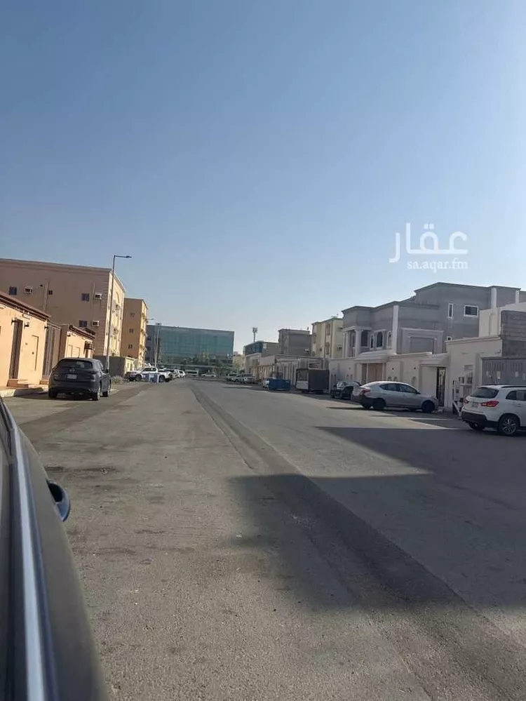 عمارة للبيع في شارع عبدالله ابن الجد ابن القيس, حي الشاطئ, مدينة جازان, منطقة جازان صورة 2