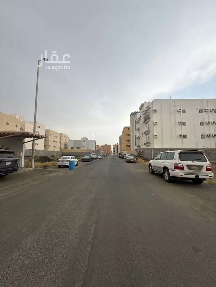 شقة للبيع في شارع متمم اليربوعي, حي المحمدية 2, مدينة جازان, منطقة جازان صورة 3