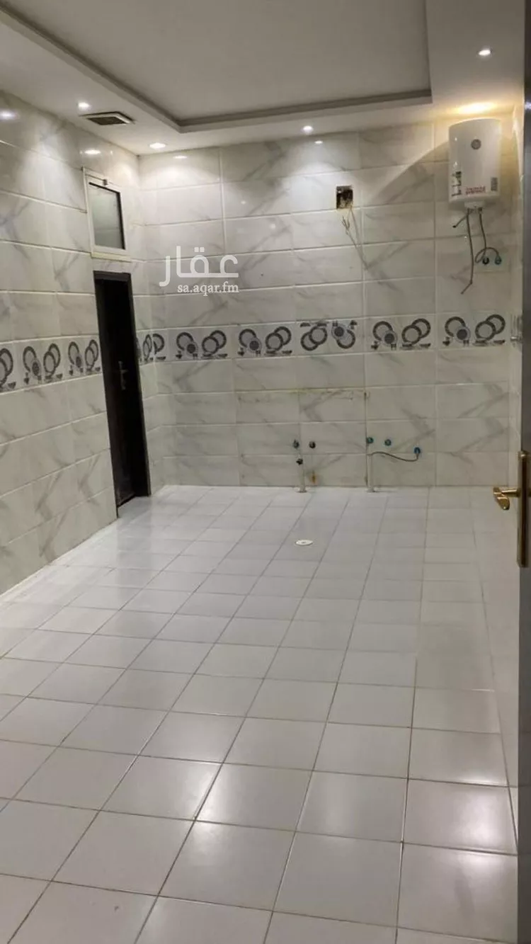 فيلا للإيجار في شارع نظام الدين بن معصوم, حي الرمال, مدينة الرياض, منطقة الرياض صورة 2